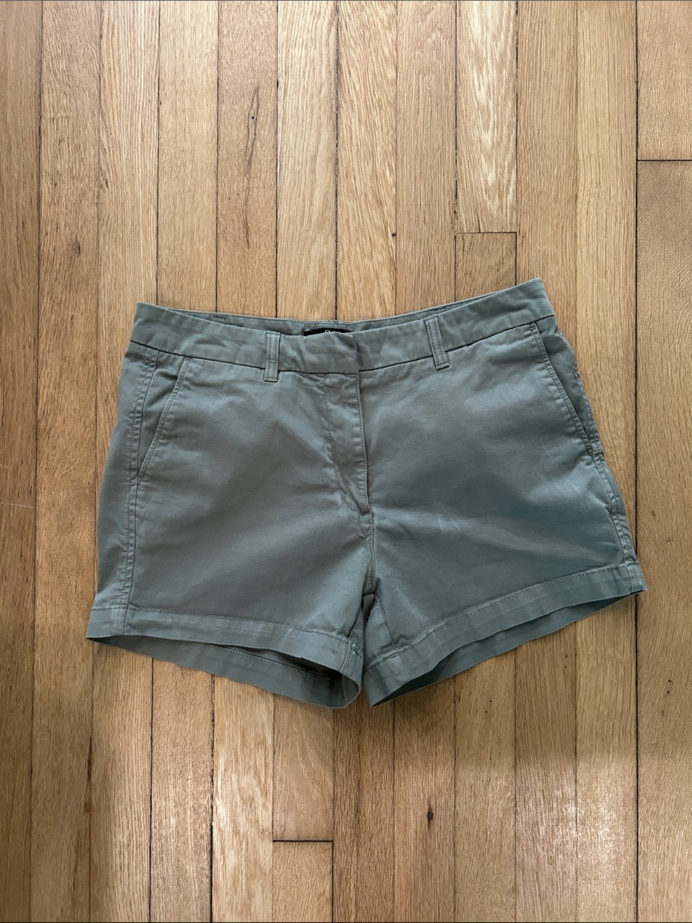 Quince Olive Green chino shorts